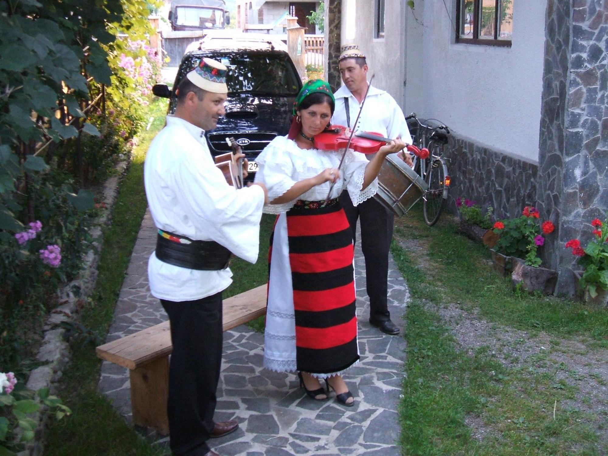 Pension Casa Muntean Vadu Izei Luaran gambar